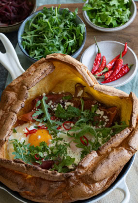 Galette-s oublée aux œufs, légumes frais et épicés, photo appétissante de recette saine, idée déjeuner équilibré, cuisine gourmande, alimentation naturelle, régime équilibré, Noémie Nutrition, conseils nutritionnels, bien-être alimentaire.