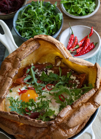 Galette-s oublée aux œufs, légumes frais et épicés, photo appétissante de recette saine, idée déjeuner équilibré, cuisine gourmande, alimentation naturelle, régime équilibré, Noémie Nutrition, conseils nutritionnels, bien-être alimentaire.