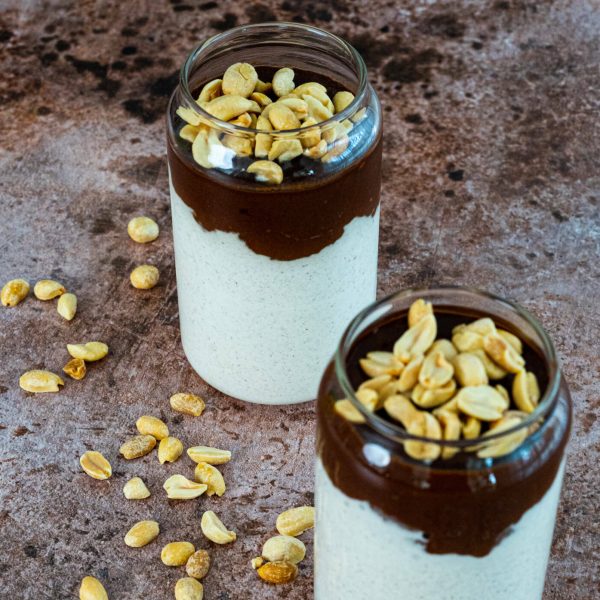 Overnight-porridge-facon-snickers-copie-scaled-e1710407514498.jpg